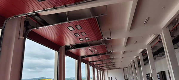 贵南工业翻板门