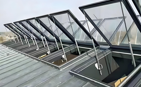 消防贵南排烟窗 消防贵南排烟窗