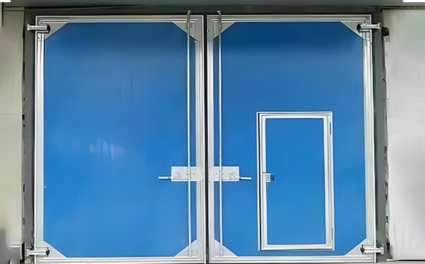 贵南工业平开门