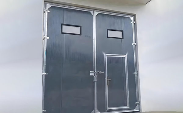 贵南厂房保温门