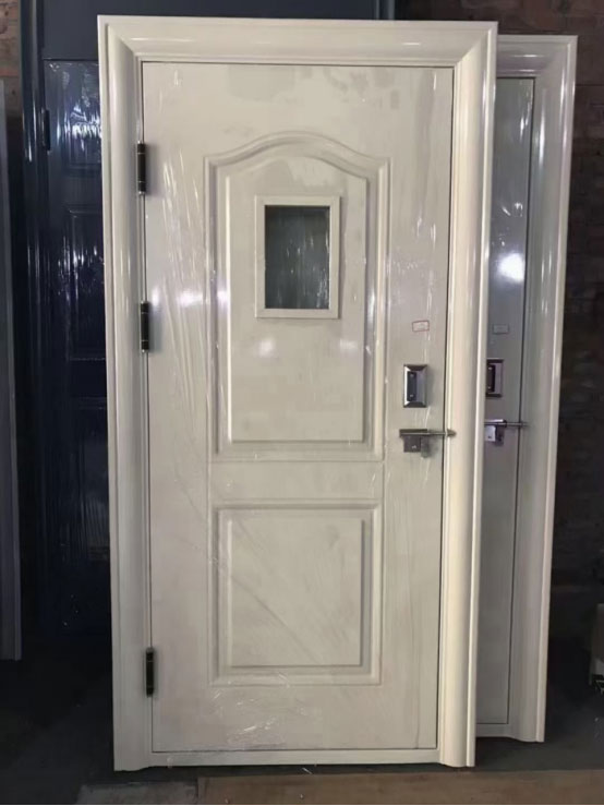 贵南学校教室门 贵南学校教室门